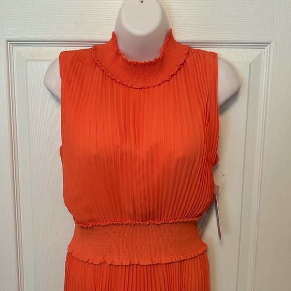 Nanette Lepore Coral Pleated Dress Size 8 - Picture 2 of 6